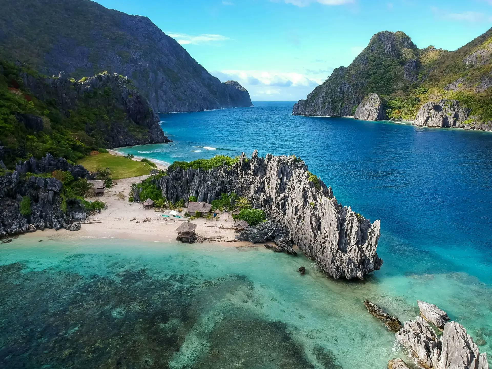 An aerial view of a beach in the philippines.